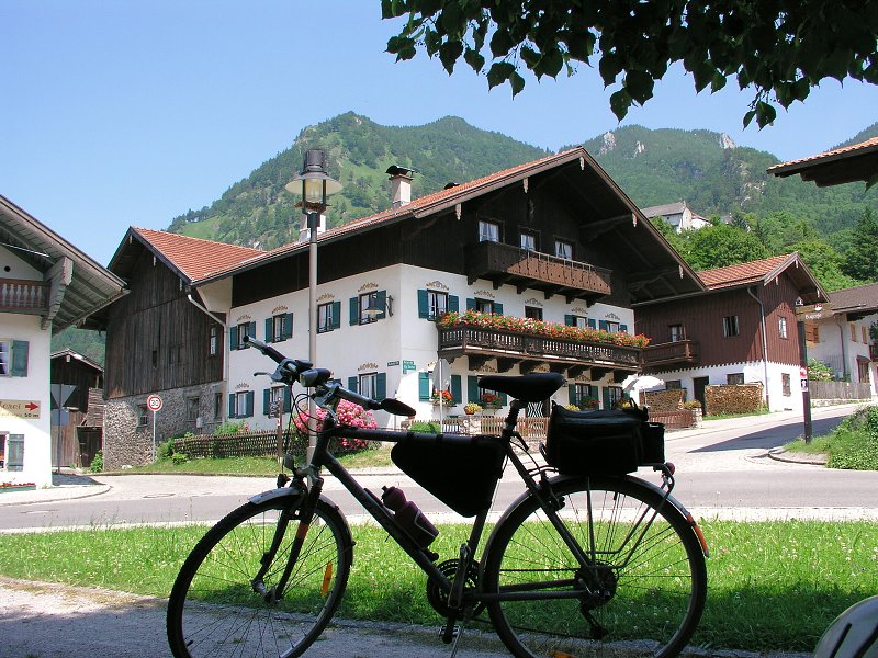 Rakousk� stezky &nbsp; 24. �ervna 2005 14:30:49 &nbsp; &nbsp; P6240004