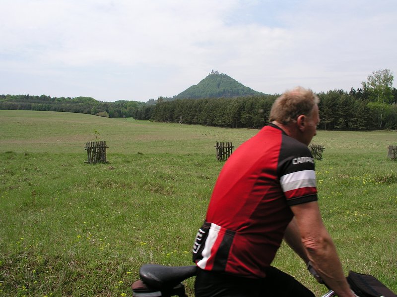 Ralsko &nbsp; 14. kv�tna 2005 12:21:59 &nbsp; &nbsp; P5140055