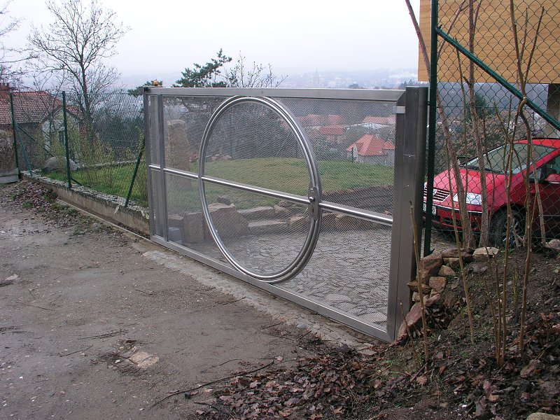 Bohnice   12. prosince 2009 11:00:06     PC120038
