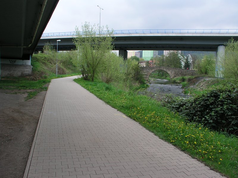 DoHr Labe   1. kvtna 2013 12:46:19     P5010087