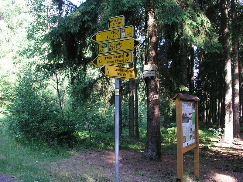 Okolo eska 5   4. ervence 2015 9:03:46     P7040055 