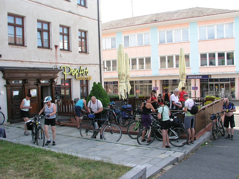 Okolo eska 5   5. ervence 2015 8:40:00     P7050092 