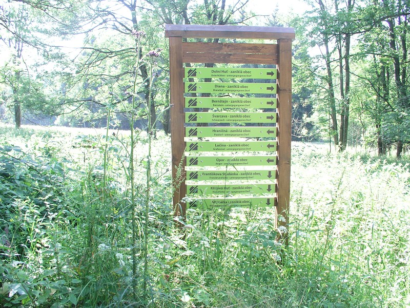 Okolo eska 5   5. ervence 2015 16:34:17     P7050098 