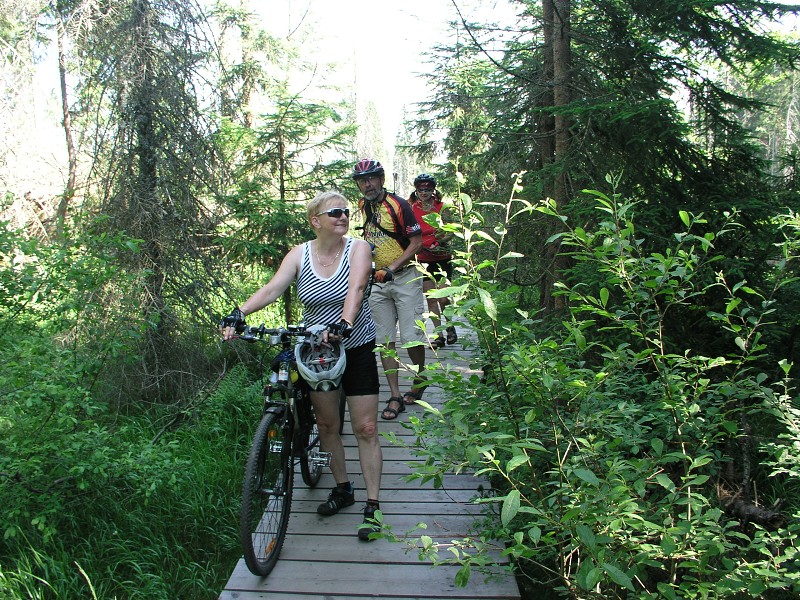 Okolo eska 5   7. ervence 2015 10:25:07     P7070128 