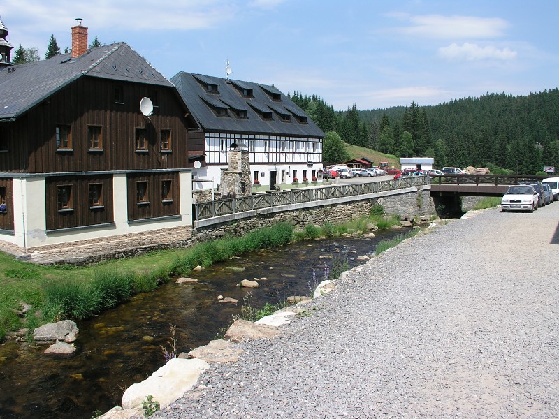 Okolo eska 5   7. ervence 2015 14:36:17     P7070155 