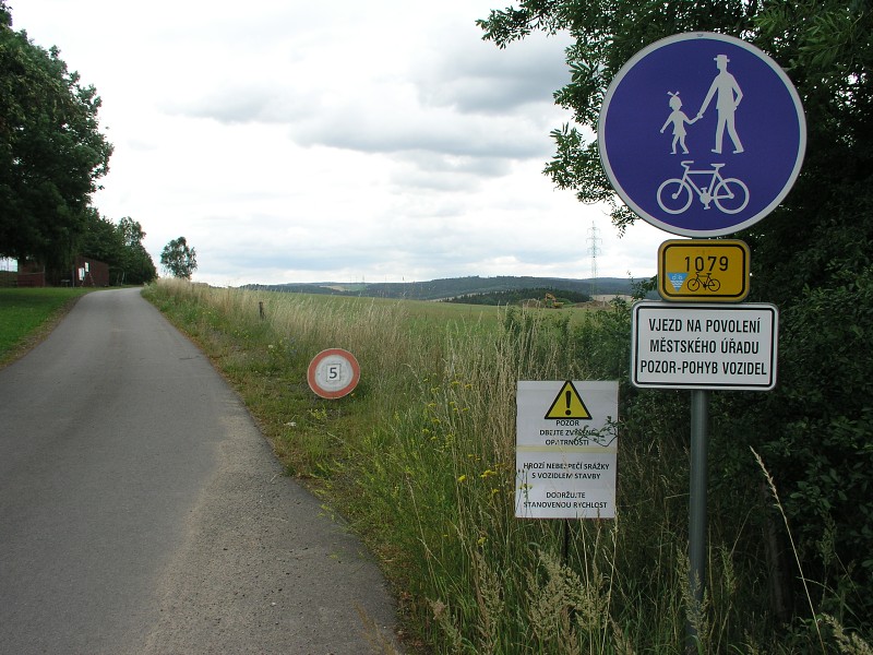 Okolo eska 5   9. ervence 2015 9:24:56     P7090178 