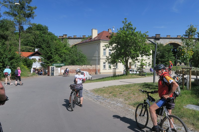 Pra�sk� parky 23  &nbsp; 3. �ervna 2023 15:40:17 &nbsp; &nbsp; C230603_154016_065 