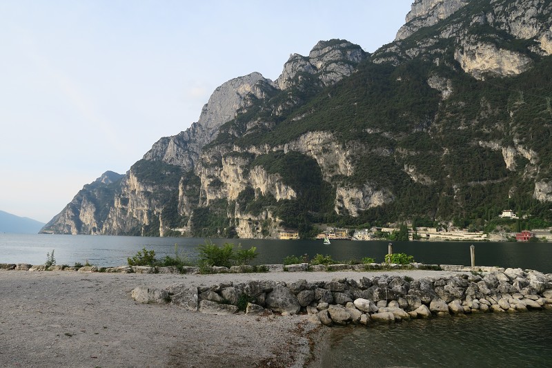 Lago di Garda &nbsp; 22. z��� 2024 9:02:46 &nbsp; &nbsp; C240922_090246_190 