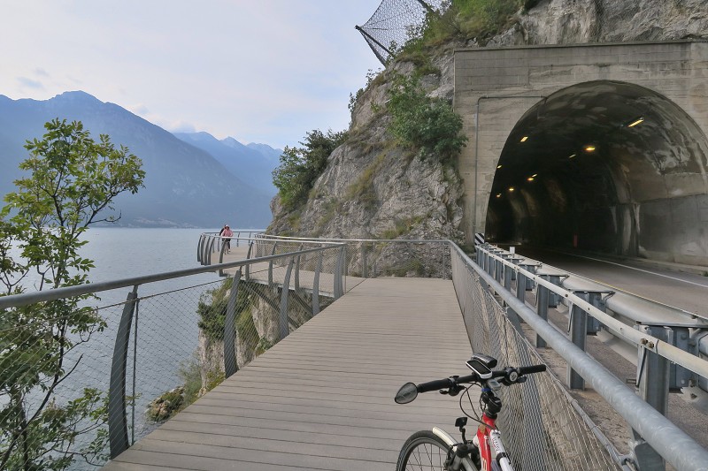 Lago di Garda &nbsp; 22. z��� 2024 9:39:05 &nbsp; &nbsp; C240922_093904_218 