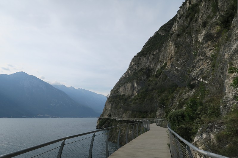 Lago di Garda &nbsp; 22. z��� 2024 9:39:57 &nbsp; &nbsp; C240922_093956_220 