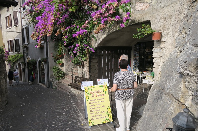 Lago di Garda &nbsp; 22. z��� 2024 10:13:57 &nbsp; &nbsp; C240922_101356_240 