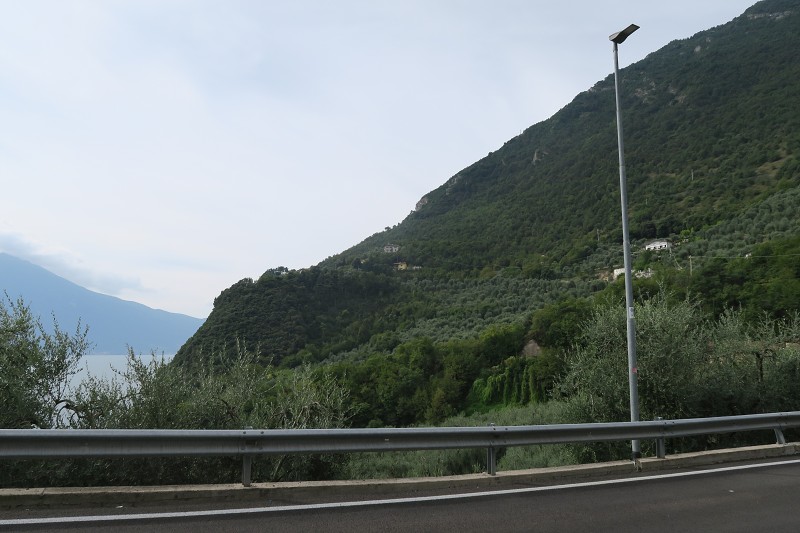 Lago di Garda &nbsp; 22. z��� 2024 10:47:07 &nbsp; &nbsp; C240922_104706_255 