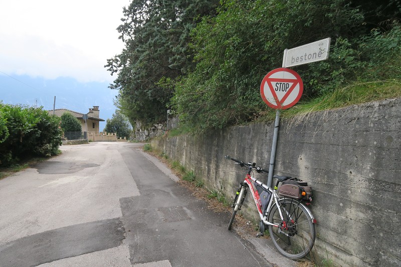 Lago di Garda &nbsp; 22. z��� 2024 11:37:41 &nbsp; &nbsp; C240922_113740_261 