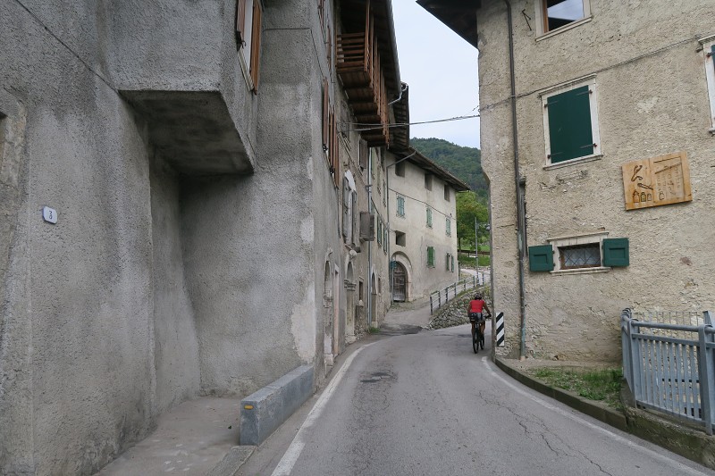 Lago di Garda &nbsp; 23. z��� 2024 10:55:20 &nbsp; &nbsp; C240923_105520_340 