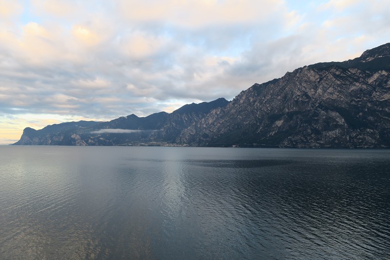 Lago di Garda   24. z 2024 7:39:47     C240924_073946_403 