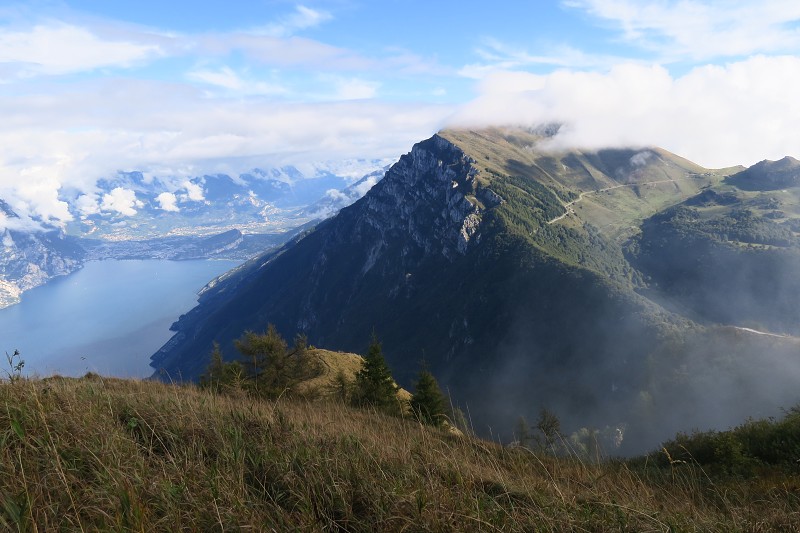 Lago di Garda &nbsp; 24. z��� 2024 10:06:18 &nbsp; &nbsp; C240924_100618_436 