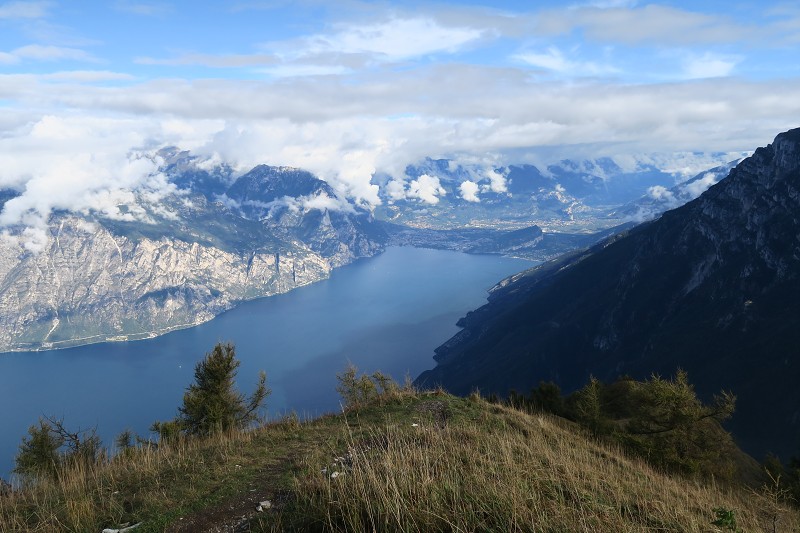 Lago di Garda &nbsp; 24. z��� 2024 10:06:41 &nbsp; &nbsp; C240924_100640_437 