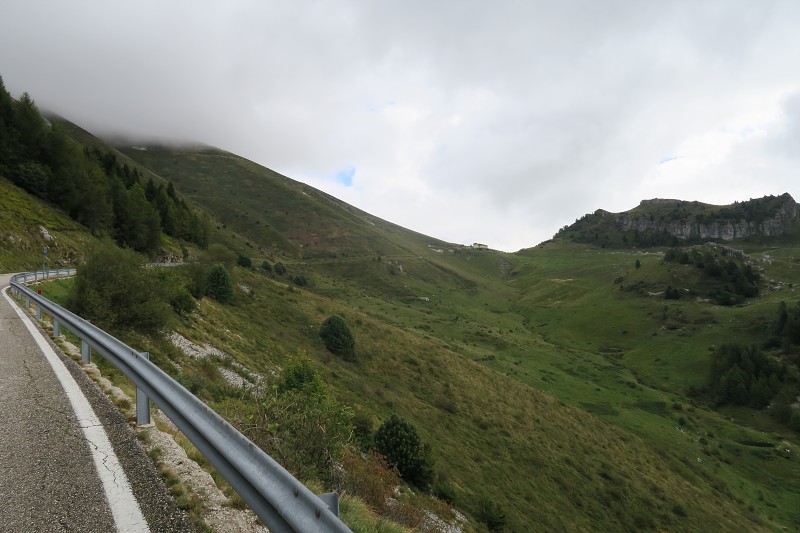 Lago di Garda &nbsp; 24. z��� 2024 11:08:00 &nbsp; &nbsp; C240924_110800_445 