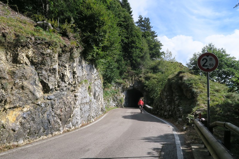 Lago di Garda &nbsp; 24. z��� 2024 11:38:37 &nbsp; &nbsp; C240924_113836_454 