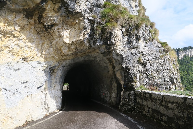 Lago di Garda &nbsp; 24. z��� 2024 11:39:46 &nbsp; &nbsp; C240924_113946_457 