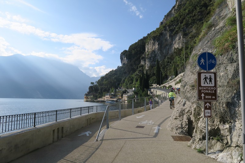 Lago di Garda &nbsp; 25. z��� 2024 9:47:45 &nbsp; &nbsp; C240925_094744_509 