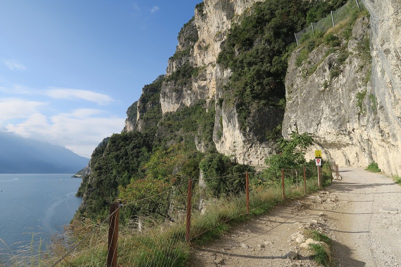 Lago di Garda &nbsp; 25. z��� 2024 9:53:20 &nbsp; &nbsp; C240925_095320_512 