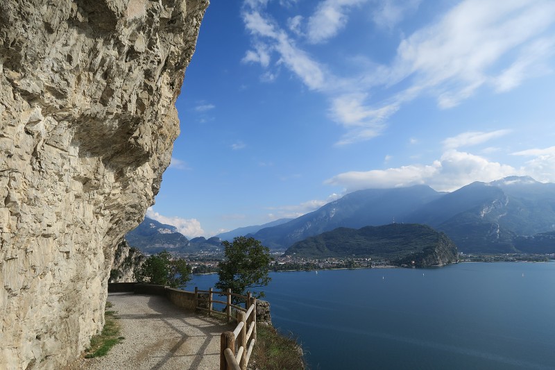 Lago di Garda &nbsp; 25. z��� 2024 10:16:27 &nbsp; &nbsp; C240925_101626_528 