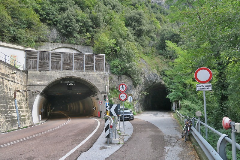 Lago di Garda &nbsp; 25. z��� 2024 11:02:51 &nbsp; &nbsp; C240925_110250_549 