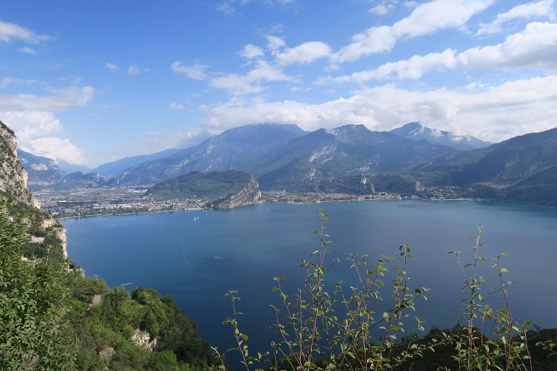 Lago di Garda &nbsp; 25. z��� 2024 11:34:05 &nbsp; &nbsp; C240925_113404_561 