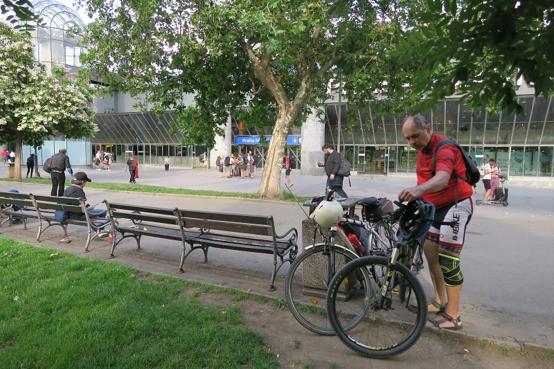 Karltejn   9. ervna 2024 18:32:30     C240609_183230_141 
