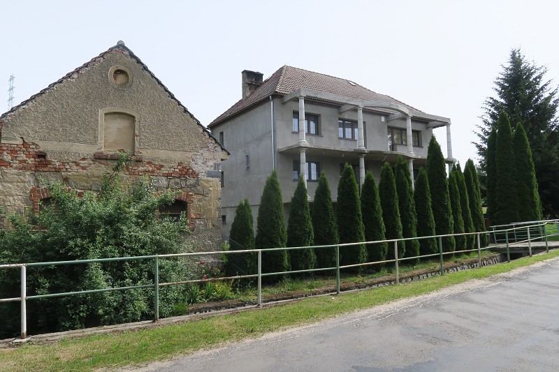 Piastovsk hrady   14. ervna 2024 10:14:09     C240614_101408_174 