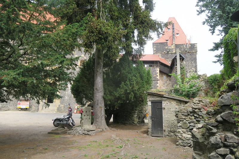 Piastovsk hrady   14. ervna 2024 11:11:24     C240614_111124_181 