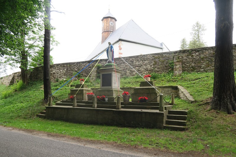 Piastovsk hrady   14. ervna 2024 12:35:41     C240614_123540_192 