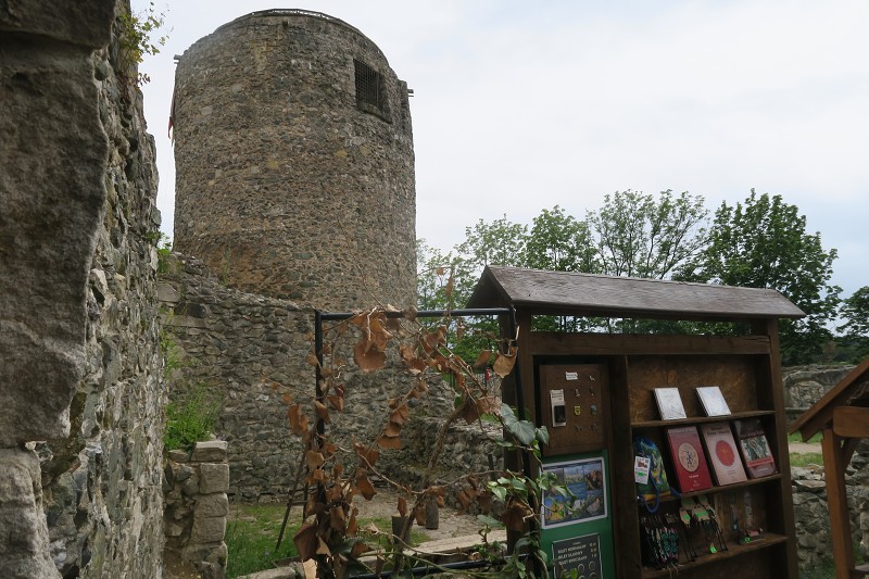 Piastovsk hrady   14. ervna 2024 14:57:24     C240614_145724_205 