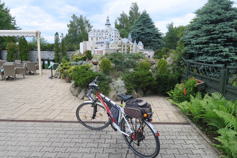 Piastovsk hrady   15. ervna 2024 11:18:08     C240615_111808_223 