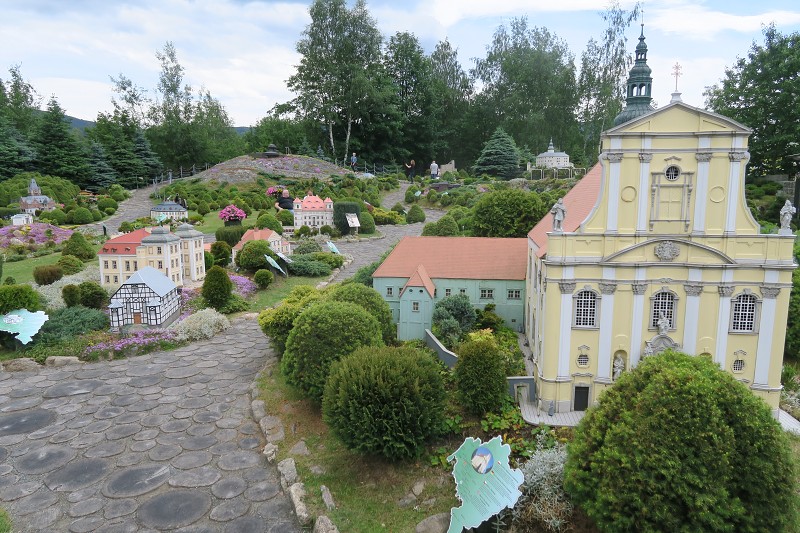 Piastovsk hrady   15. ervna 2024 11:38:44     C240615_113844_240 