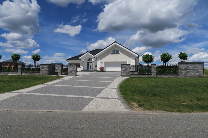 Piastovsk� hrady &nbsp; 18. �ervna 2024 12:44:02 &nbsp; &nbsp; C240618_124402_415 